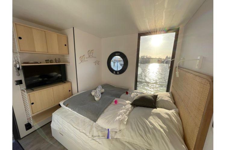 Hausboot Fjord Haven Mit Biosauna In Barth Bagian luar foto